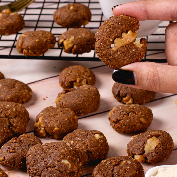 Sea Salt, Walnut & Dark Chocolate Mini Cookies