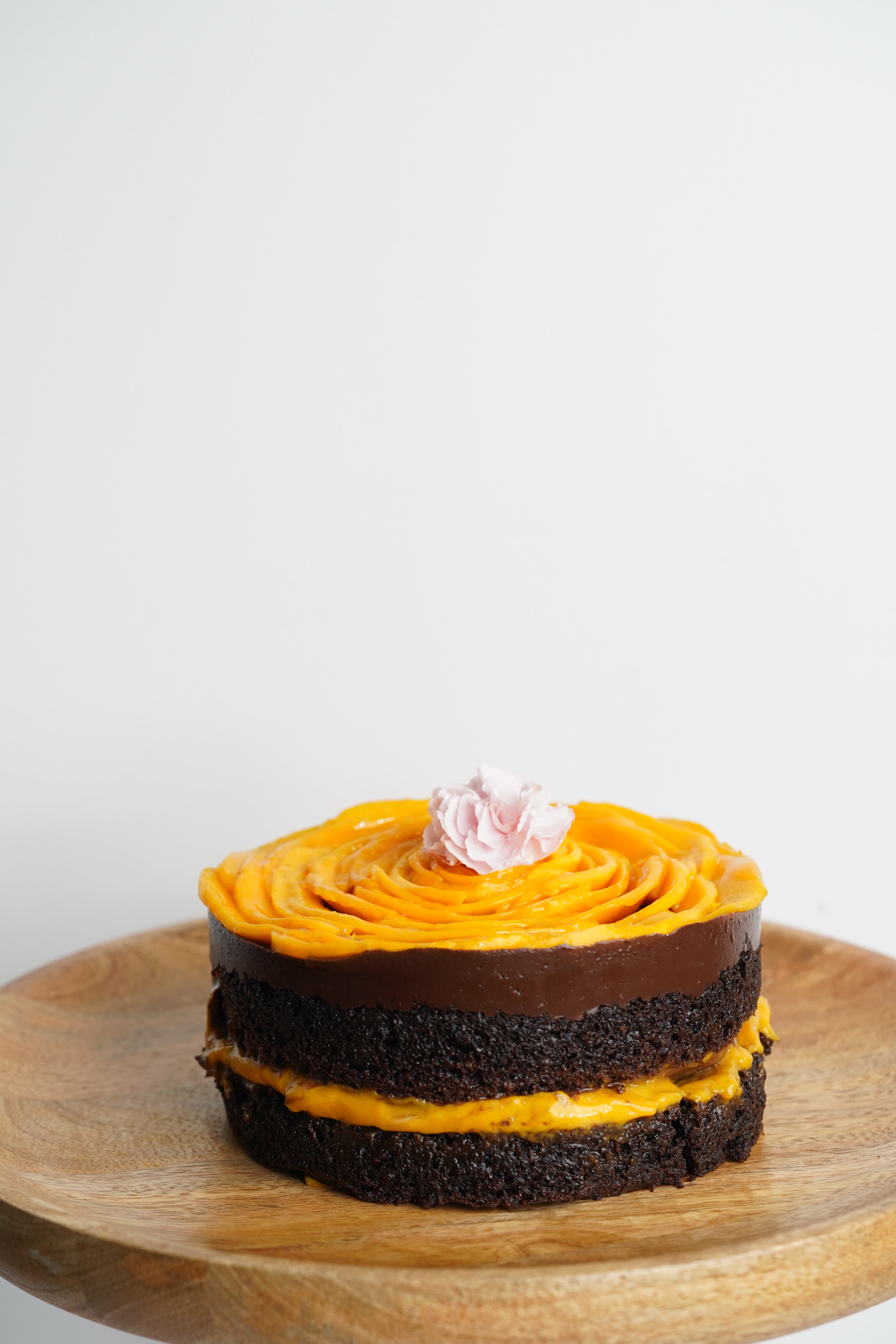 Layered Mango & Dark Chocolate Icing Cake