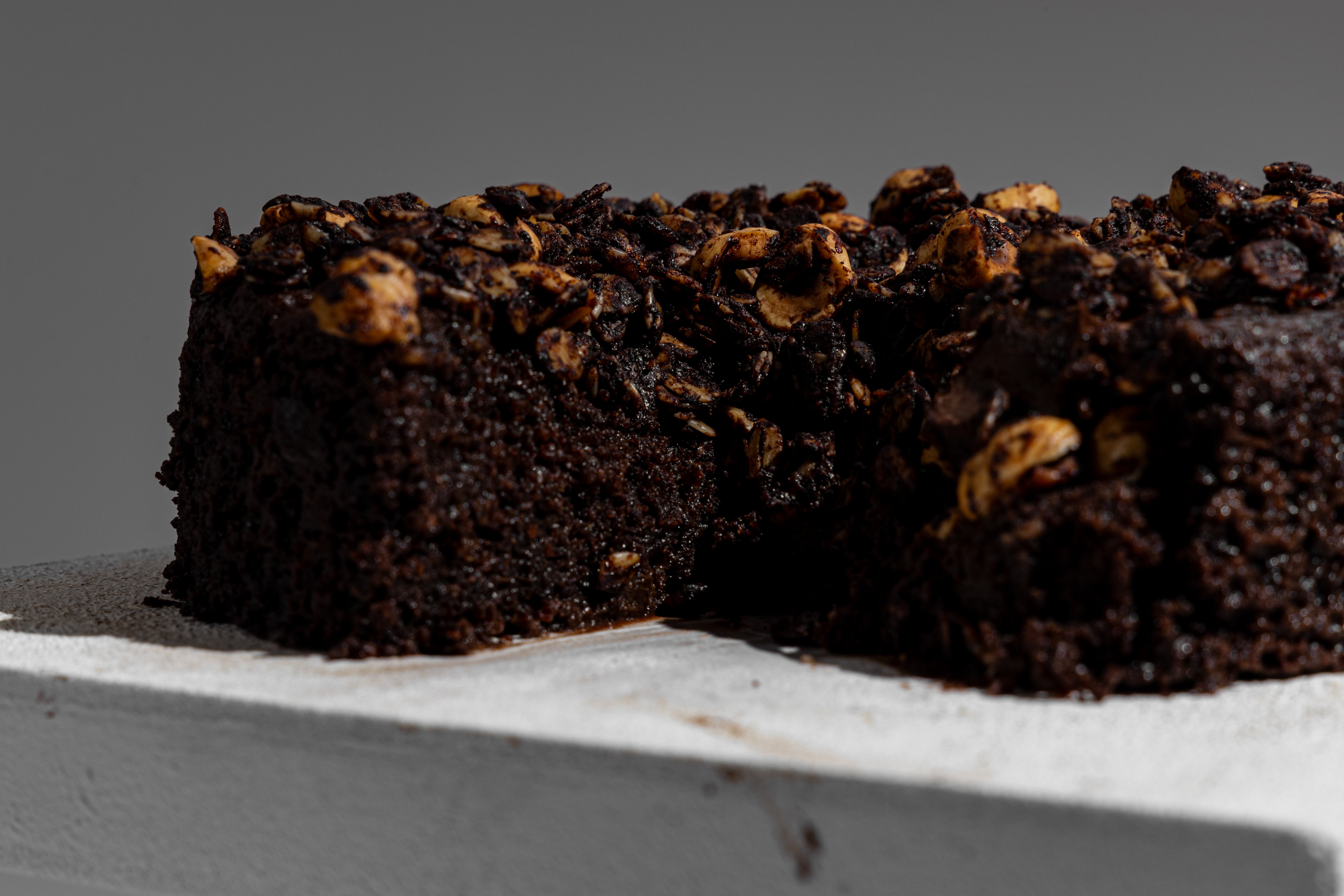 Hazelnut Crumble Cake