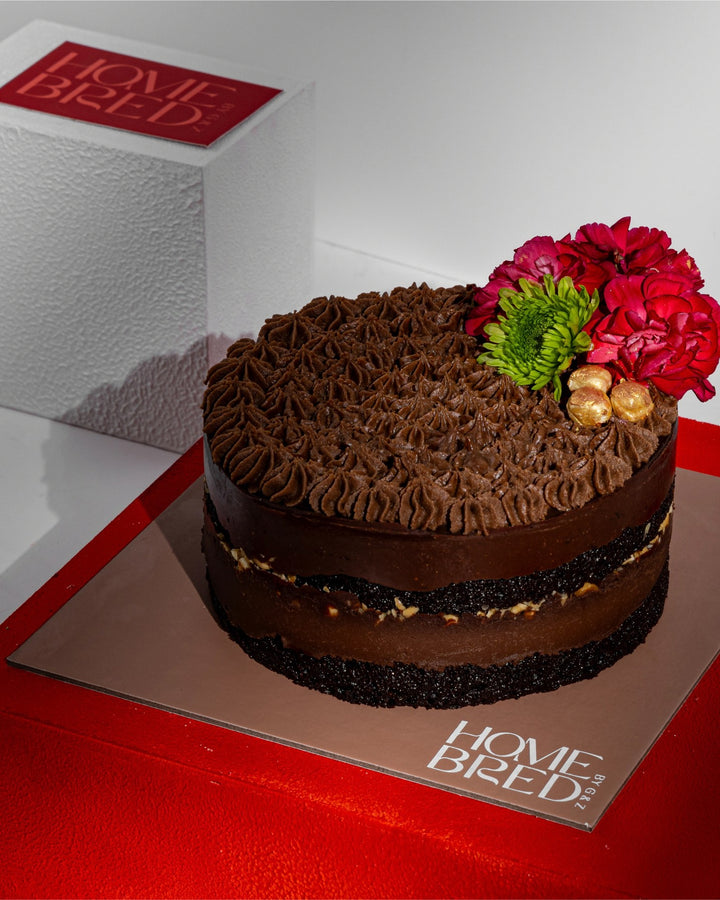 Hazelnut Nutella Icing cake