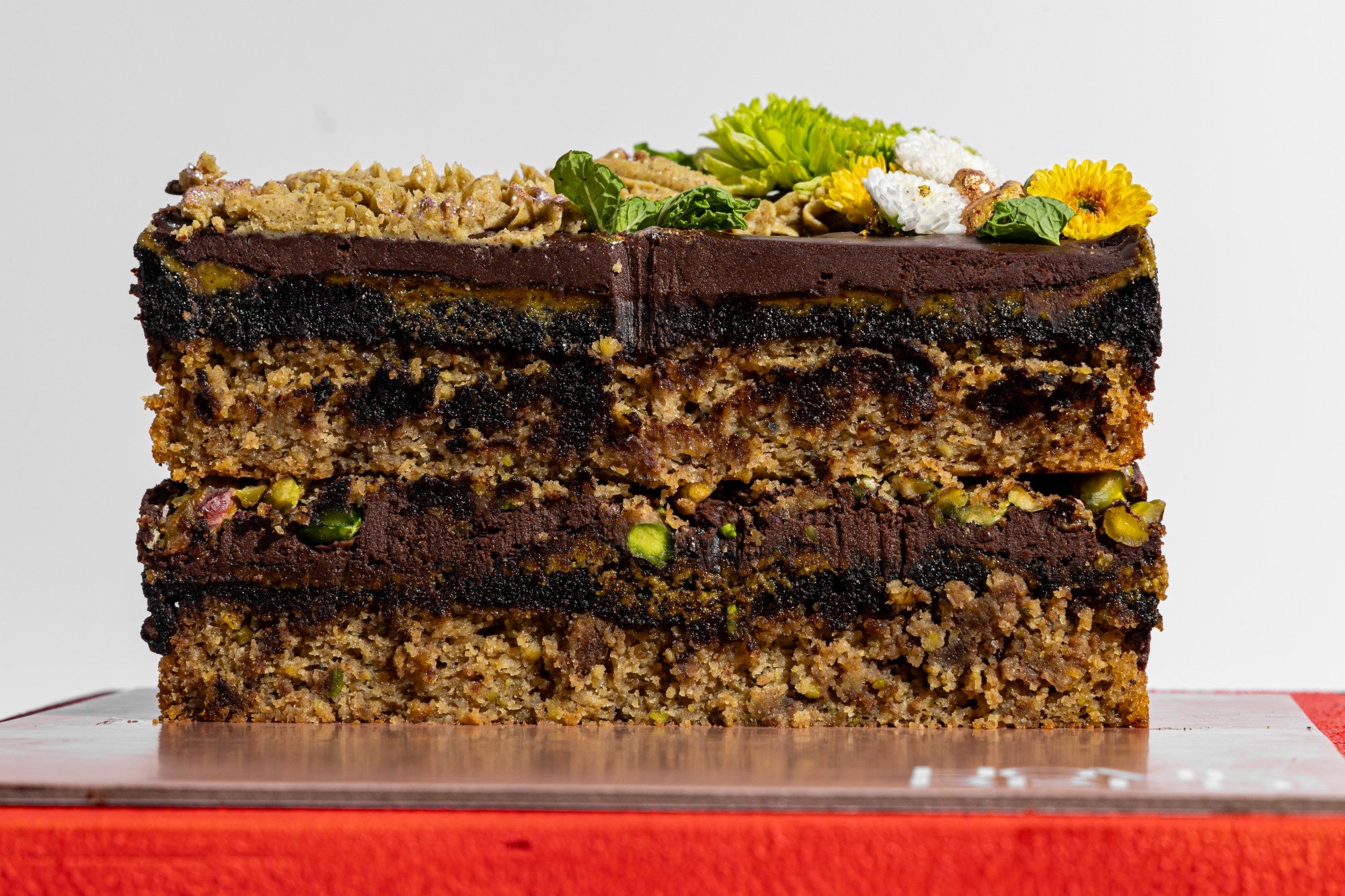 Pistachio & Dark Chocolate Fudge Cake